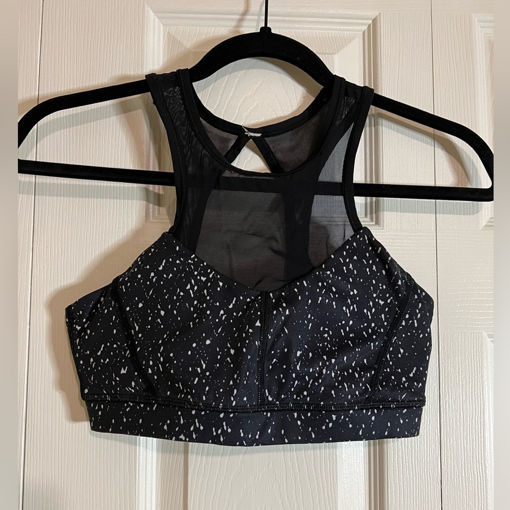 Lululemon, Size 4, Black & White
